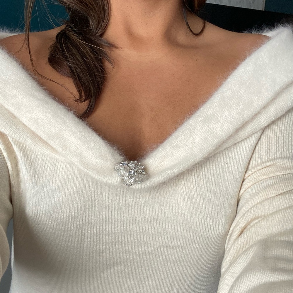 Ann Taylor Ivory Top Sale 🤩